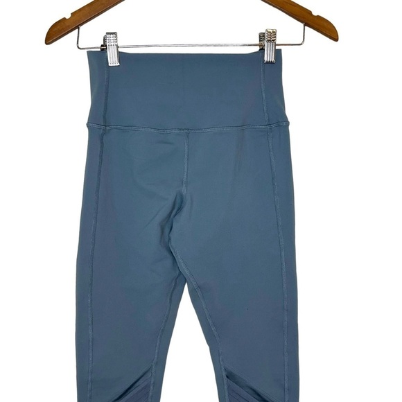 Alo Yoga Ultimate Mesh High Waist Moto Leggings - Picture 8 of 12